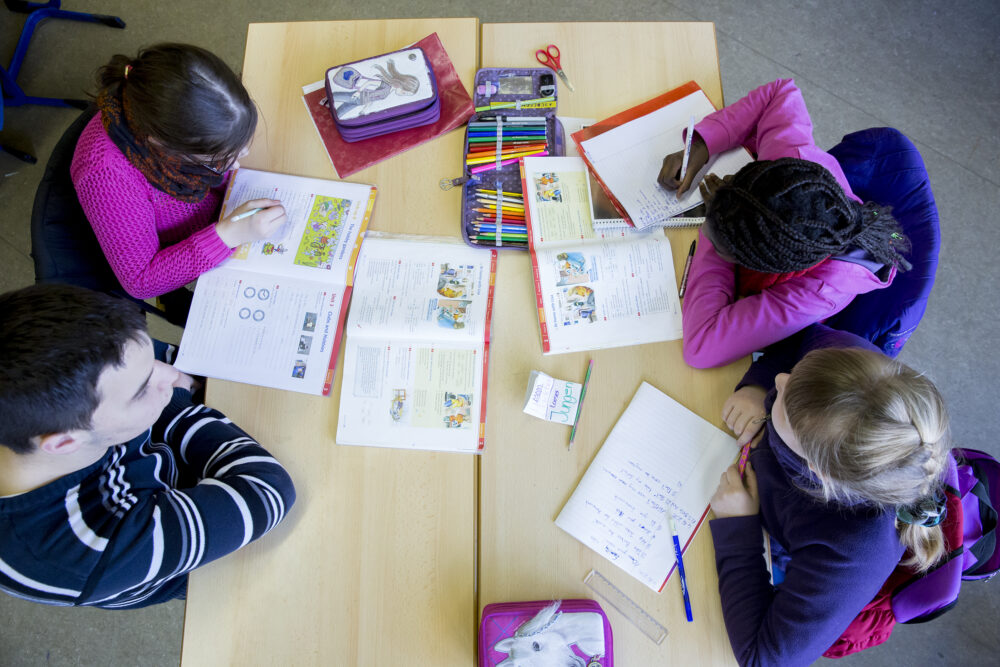 Deutschland, Bildungsförderung für Schüler*innen; © Andreas Wiese